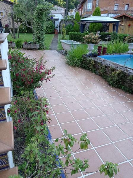 La Casa Del Agua 56 Hotel Limpias Exterior photo